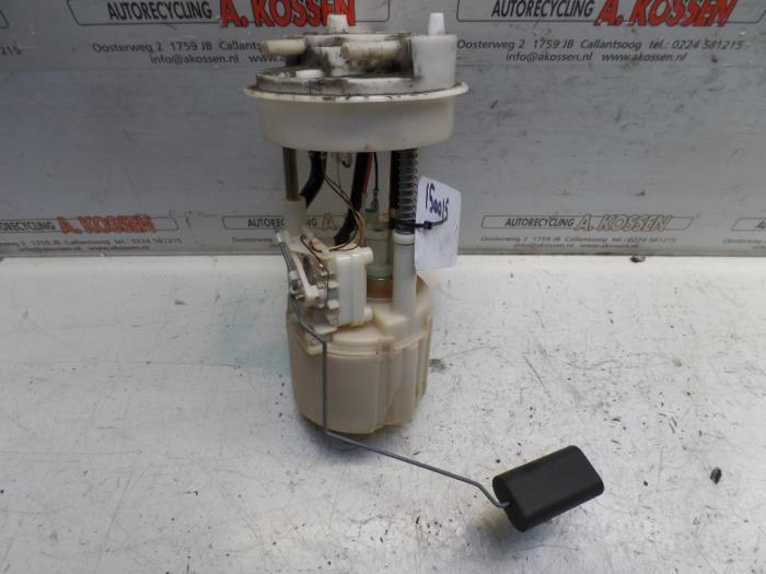 Gebruikte Tank element Pomp Fiat Seicento (187) 1.1 S,SX,Sporting,Hobby,Young Prijs op aanvraag aangeboden door N Kossen Autorecycling BV