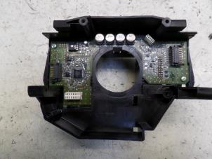 Gebruikte Comfort Module Volvo V50 (MW) 2.0 D3 20V Prijs op aanvraag aangeboden door N Kossen Autorecycling BV