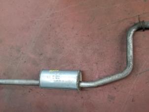 Gebruikte Uitlaat Middendemper Ford Mondeo III Wagon 2.0 TDCi/TDDi 115 16V Prijs op aanvraag aangeboden door N Kossen Autorecycling BV