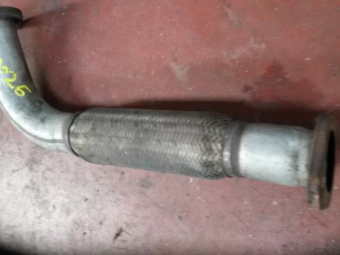 Gebruikte Uitlaat voorpijp Ford Mondeo III Wagon 2.0 TDCi/TDDi 115 16V Prijs op aanvraag aangeboden door N Kossen Autorecycling BV
