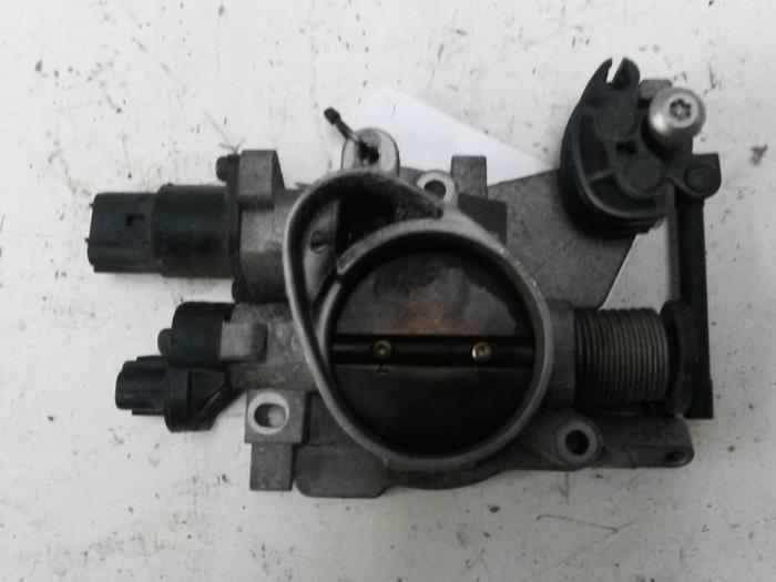 Gebruikte Gasklephuis Chrysler 300 M 3.5 V6 24V Prijs op aanvraag aangeboden door N Kossen Autorecycling BV