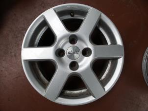 Gebruikte Velg Opel Astra G (F08/48) 1.6 16V Prijs op aanvraag aangeboden door N Kossen Autorecycling BV