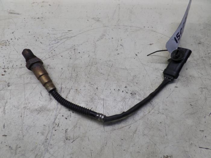 Gebruikte Lambda Sonde Renault Laguna II Grandtour (KG) 1.8 16V Prijs op aanvraag aangeboden door N Kossen Autorecycling BV