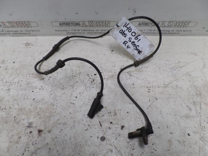 Gebruikte ABS Sensor Landrover Discovery III (LAA/TAA) 2.7 TD V6 Prijs op aanvraag aangeboden door N Kossen Autorecycling BV