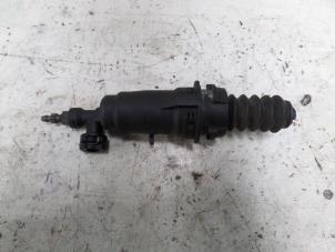 Gebruikte Koppeling Hoofd Cilinder Citroen C8 (EA/EB) 2.2 HDi 16V Prijs op aanvraag aangeboden door N Kossen Autorecycling BV