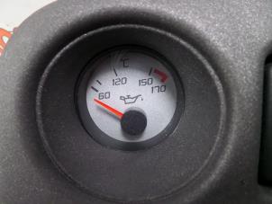 Gebruikte Temperatuurmeter MG MG TF 1.8 135 VVC 16V Prijs op aanvraag aangeboden door N Kossen Autorecycling BV