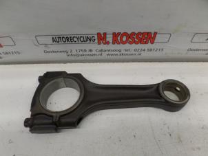 Gebruikte Drijfstang Mercedes Sprinter Prijs op aanvraag aangeboden door N Kossen Autorecycling BV