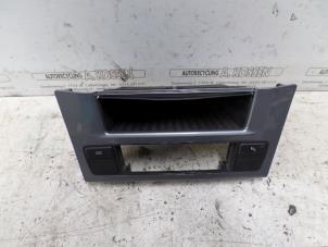 Gebruikte Dashboard deel BMW 5 serie (E60) 520d 16V Prijs op aanvraag aangeboden door N Kossen Autorecycling BV