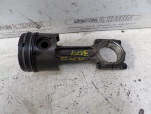 Gebruikte Drijfstang Peugeot 307 (3A/C/D) 2.0 HDi 90 Prijs op aanvraag aangeboden door N Kossen Autorecycling BV