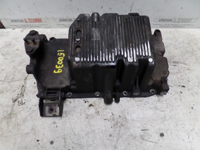 Gebruikte Carterpan Opel Vectra C Caravan 1.9 CDTI 16V Prijs op aanvraag aangeboden door N Kossen Autorecycling BV