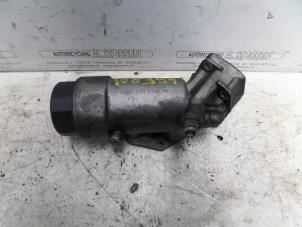 Gebruikte Oliefilterhuis Ssang Yong Rexton 2.7 Xdi RX/RJ 270 16V Prijs op aanvraag aangeboden door N Kossen Autorecycling BV