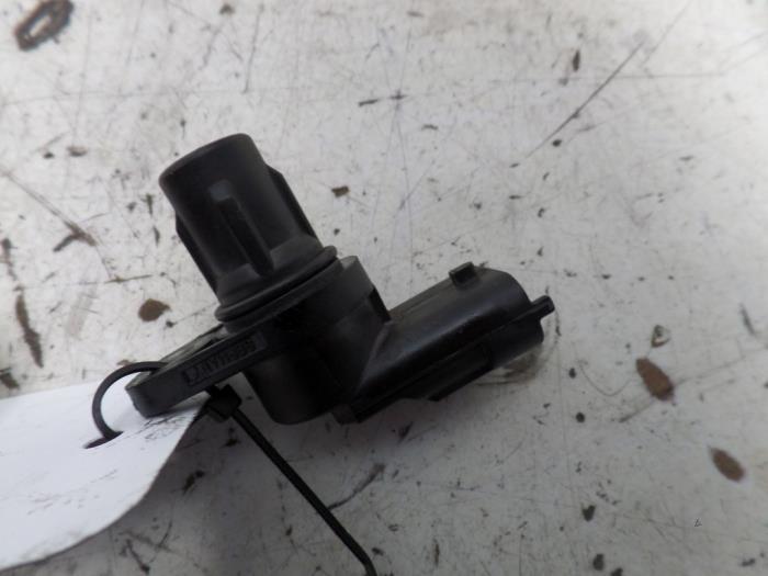 Gebruikte Nokkenas Sensor Iveco Daily Prijs op aanvraag aangeboden door N Kossen Autorecycling BV
