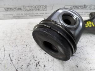 Gebruikte Zuiger Iveco Daily Prijs op aanvraag aangeboden door N Kossen Autorecycling BV