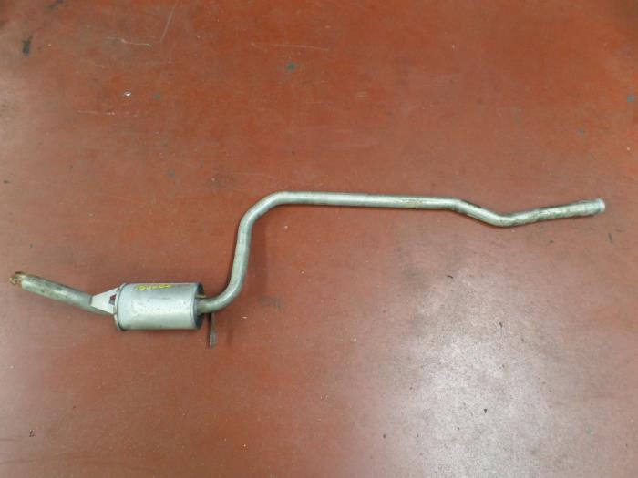 Gebruikte Uitlaat Middendemper Ford Fiesta 3 1.3 i,Classic Prijs op aanvraag aangeboden door N Kossen Autorecycling BV