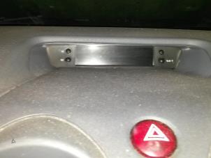 Gebruikte Gevarenlicht Schakelaar Mitsubishi Colt Prijs op aanvraag aangeboden door N Kossen Autorecycling BV