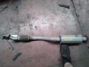 Gebruikte Uitlaat Middendemper Hyundai Accent II/Excel II/Pony 1.3i 12V Prijs op aanvraag aangeboden door N Kossen Autorecycling BV