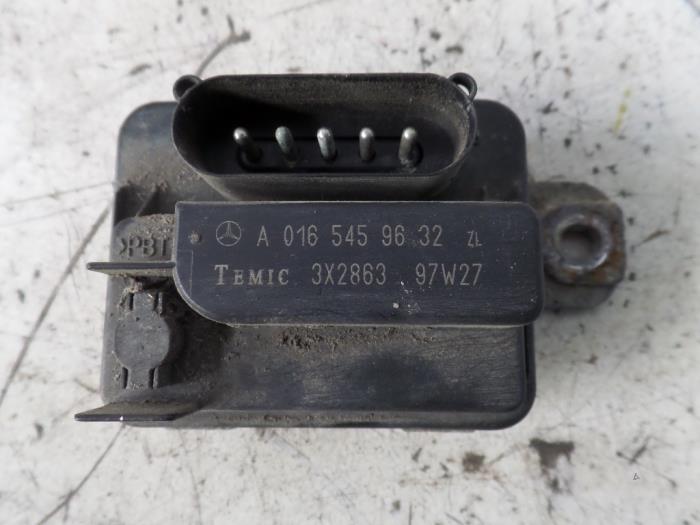 Computer Koeling van een Mercedes-Benz C Combi (S202) 2.2 C-220 TD 16V 1997