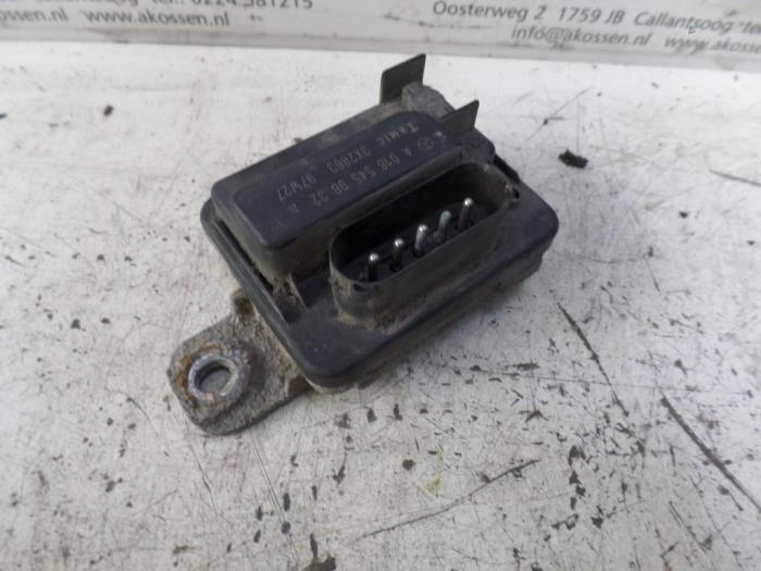 Computer Koeling van een Mercedes-Benz C Combi (S202) 2.2 C-220 TD 16V 1997