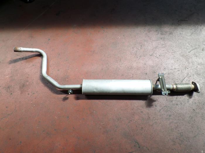 Gebruikte Uitlaat Middendemper Fiat Stilo (192A/B) 1.8 16V Prijs op aanvraag aangeboden door N Kossen Autorecycling BV