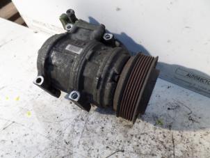 Gebruikte Aircopomp Jaguar XJ8 (X308) 3.2 V8 32V Executive Prijs op aanvraag aangeboden door N Kossen Autorecycling BV