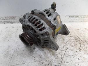 Gebruikte Dynamo Subaru Legacy Wagon (BG) 2.0i LX 16V Prijs op aanvraag aangeboden door N Kossen Autorecycling BV