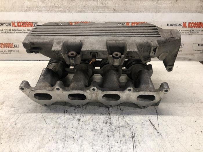Gebruikte Spruitstuk Inlaat Fiat Coupé 2.0 16V Prijs op aanvraag aangeboden door N Kossen Autorecycling BV