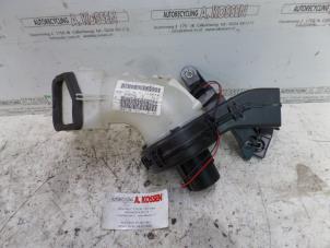 Gebruikte Chaufage Ventilatiemotor Citroen C4 Picasso (UD/UE/UF) 2.0 16V Autom. Prijs op aanvraag aangeboden door N Kossen Autorecycling BV