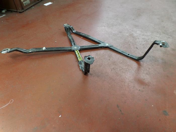 Ophangmechaniek reservewiel van een Citroën C4 Picasso (UD/UE/UF) 2.0 16V Autom. 2007