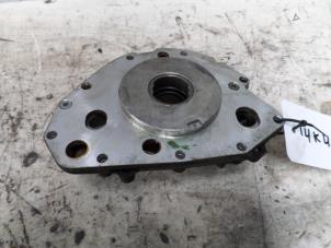 Gebruikte Oliepomp Rover 200 (RF) 214 Si 1.4 16V Prijs op aanvraag aangeboden door N Kossen Autorecycling BV