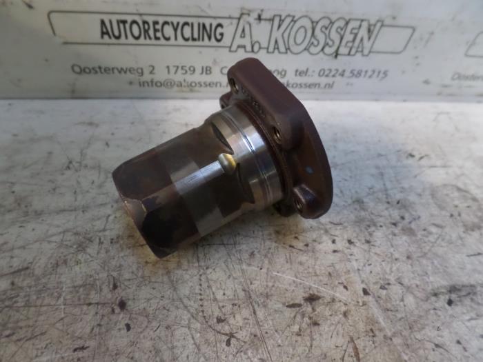 Gebruikte Krukas Poelie Opel Tigra Prijs op aanvraag aangeboden door N Kossen Autorecycling BV