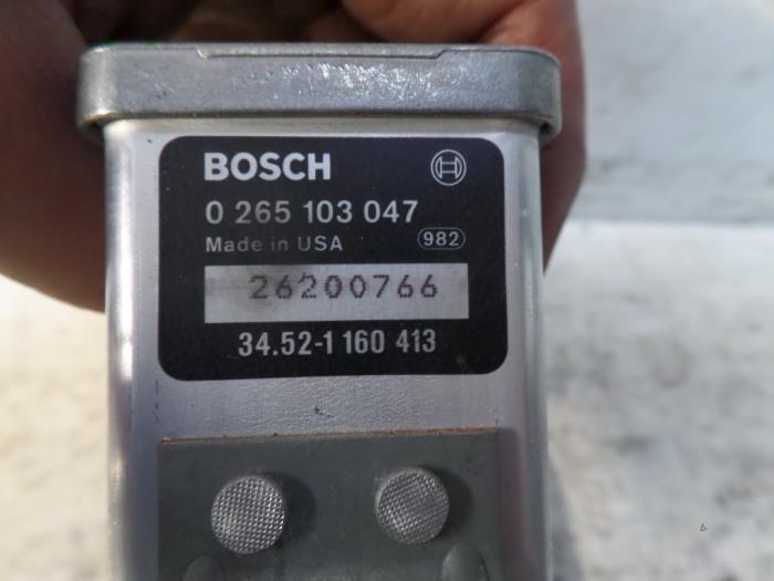 ABS Computer van een BMW 5 serie (E34) 525i 24V 1992