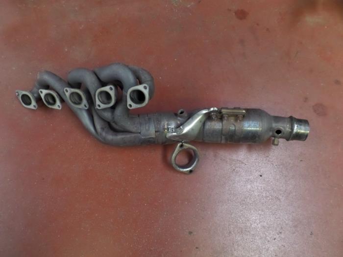 Gebruikte Katalysator BMW 6 serie (E63) M6 V10 40V Prijs op aanvraag aangeboden door N Kossen Autorecycling BV