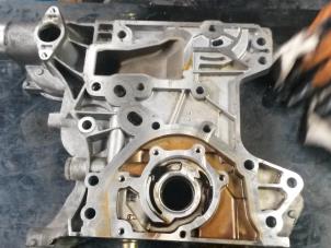 Gebruikte Oliepomp Opel Zafira (M75) 1.6 16V Prijs op aanvraag aangeboden door N Kossen Autorecycling BV