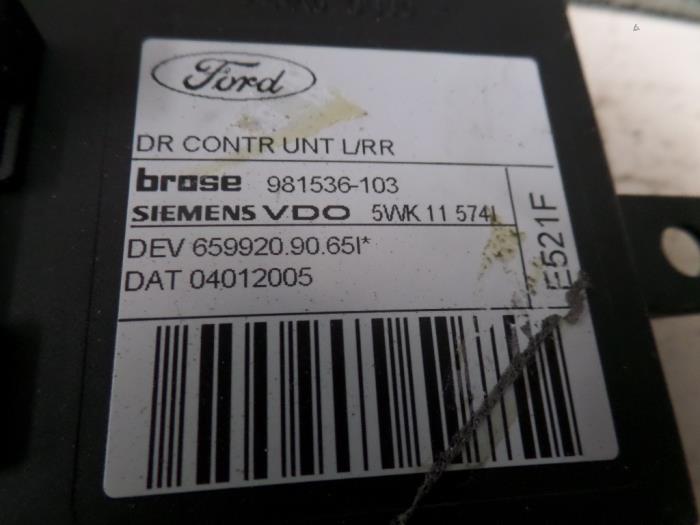 Gebruikte Comfort Module Ford Focus 2 1.6 TDCi 16V 110 Prijs op aanvraag aangeboden door N Kossen Autorecycling BV