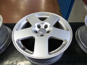 Gebruikte Velg Audi TT Prijs op aanvraag aangeboden door N Kossen Autorecycling BV