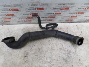 Gebruikte Intercooler Buis Volvo V70 (SW) 2.4 T5 20V Prijs op aanvraag aangeboden door N Kossen Autorecycling BV