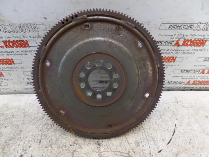 Starterkrans van een Volvo V70 (SW) 2.4 T5 20V 2004