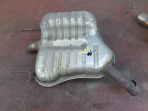 Gebruikte Uitlaat Einddemper Opel Vectra C GTS 2.2 DIG 16V Prijs op aanvraag aangeboden door N Kossen Autorecycling BV