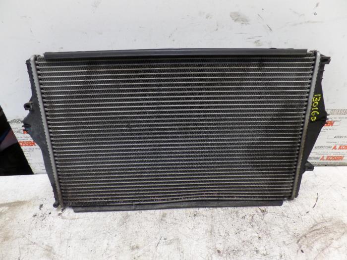 Gebruikte Intercooler Volvo V70 (SW) 2.4 T5 20V Prijs op aanvraag aangeboden door N Kossen Autorecycling BV