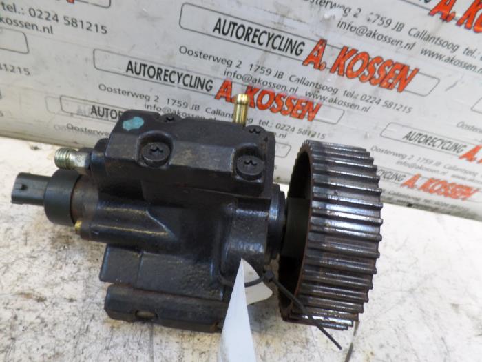Gebruikte Dieselpomp Fiat Punto II (188) 1.9 JTD 80 ELX 3-Drs. Prijs op aanvraag aangeboden door N Kossen Autorecycling BV