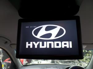 Gebruikte DVD Speler Hyundai Santafe Prijs op aanvraag aangeboden door N Kossen Autorecycling BV