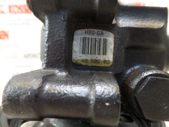 Gebruikte Servopomp Ford Focus 1 1.6 16V Prijs op aanvraag aangeboden door N Kossen Autorecycling BV