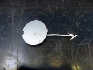 Gebruikte Sleepoog Afdekkap voor Ford Mondeo IV Wagon 2.0 TDCi 140 16V Prijs op aanvraag aangeboden door N Kossen Autorecycling BV