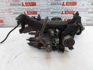 Gebruikte Dieselpomp Volkswagen Golf III (1H1) 1.9 D,Eco D Prijs op aanvraag aangeboden door N Kossen Autorecycling BV