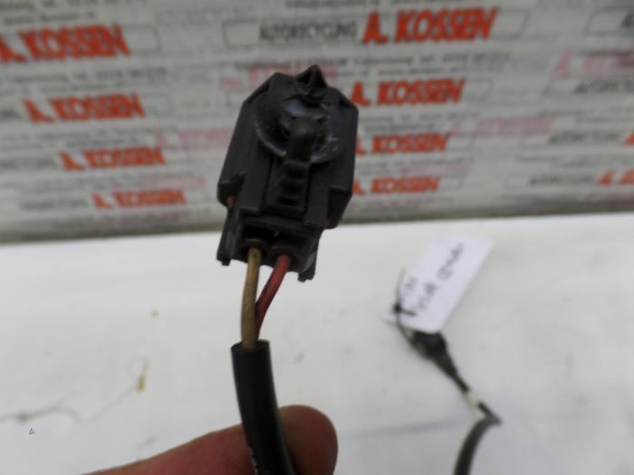 Pingelsensor van een Mazda 2 (NB/NC/ND/NE) 1.4 16V 2006