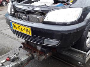 Gebruikte Koplamp links Opel Zafira (F75) 1.8 16V Prijs op aanvraag aangeboden door N Kossen Autorecycling BV