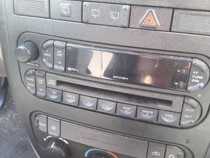 Gebruikte Radio CD Speler Dodge Ram Van 2.5 CRD Prijs op aanvraag aangeboden door N Kossen Autorecycling BV