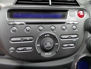 Gebruikte Radio CD Speler Honda Jazz Prijs op aanvraag aangeboden door N Kossen Autorecycling BV