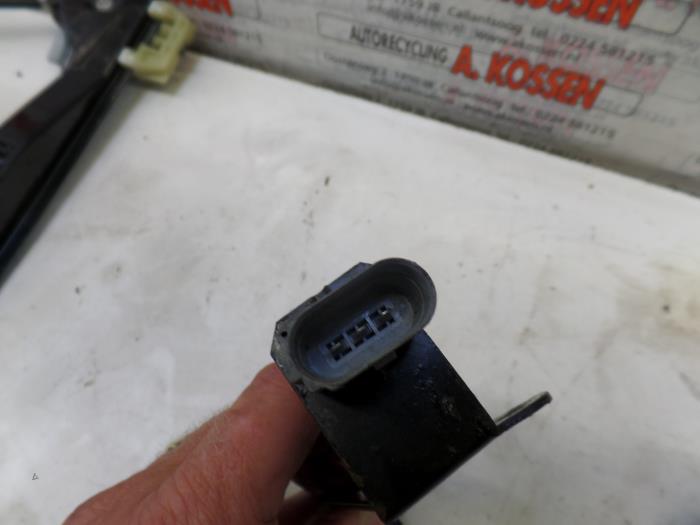 Gebruikte Krukas sensor Volkswagen Transporter Prijs op aanvraag aangeboden door N Kossen Autorecycling BV