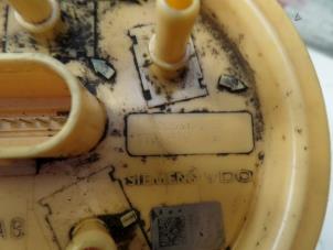 Gebruikte Benzinepomp Volkswagen Touran (1T3) 2.0 TDI 16V 140 Prijs op aanvraag aangeboden door N Kossen Autorecycling BV